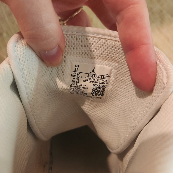 Nike White High-Top Sneakers with Perforated Details - Picture 4 of 4